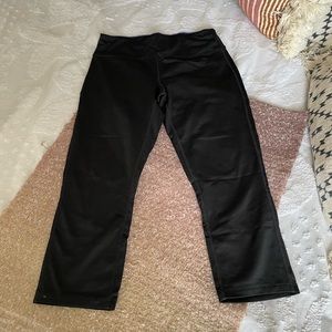 Calvin Klein Women’s Athletic Capris